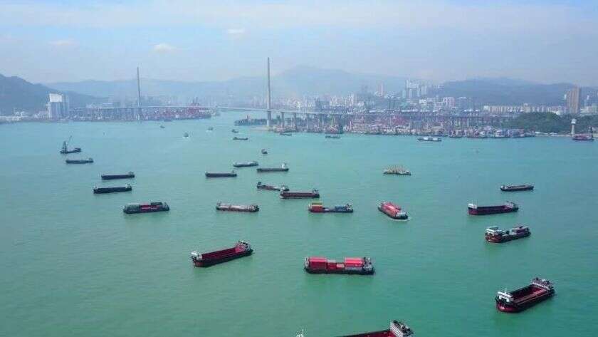 Long queues of 570 dry bulk ships  waiting to load and unload near  Chinese ports, highest level in 7 years