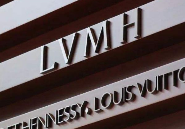 Global Cosmetics Group——Louis Vuitton Moët Hennessy