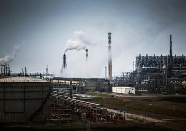 英力士关厂失业数百，化工末日来临