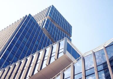 2025药企巨头高层震动：4人离职