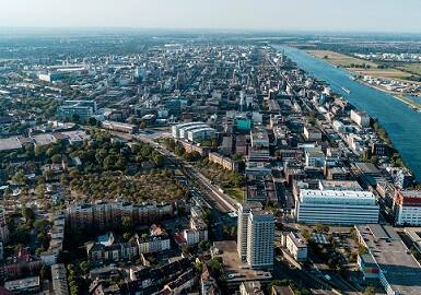 BASF to Build Ammonium Hydroxide Plant in Ludwigshafen, Strengthening Its Electronic-Grade Chemicals Supply Network BASF to Build Ammonium Hydroxide Plant in Ludwigshafen, Strengthening Its Electronic-Grade Chemicals Supply Network