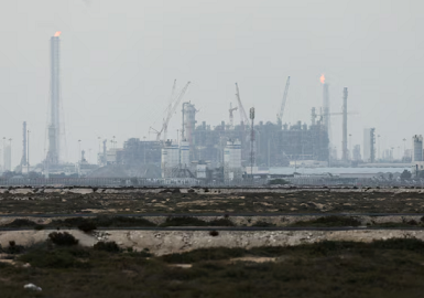 Qatar LNG Hit by Attack: 17% Export Capacity Lost, $20 Billion Wiped Out